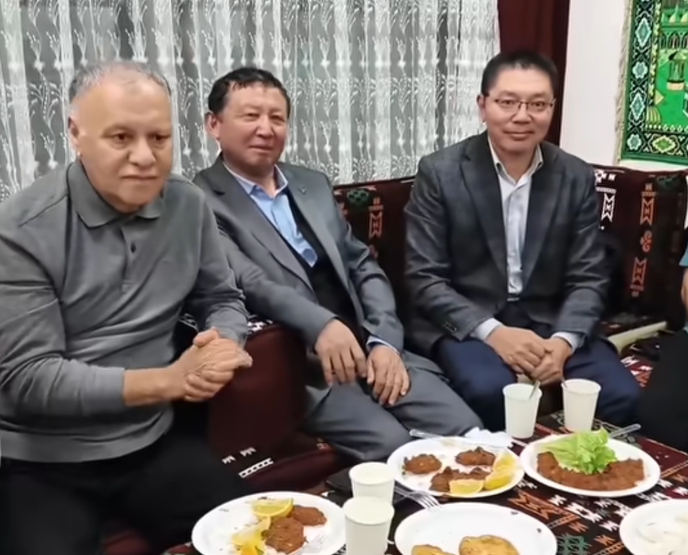 Bölüm akademisyen-öğrenci buluşması